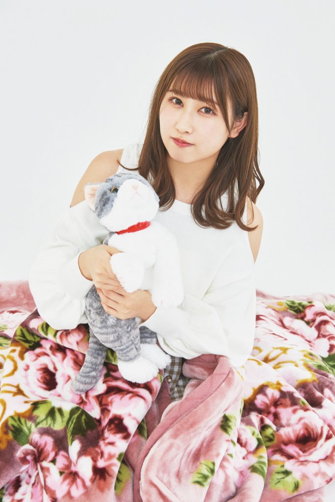 「BUBKA2月号」に登場する=LOVE山本杏奈
撮影/オノツトム
