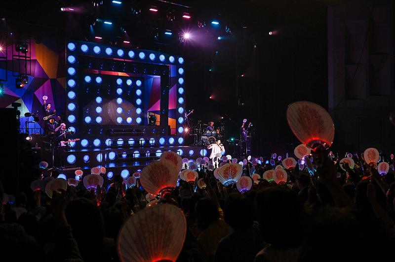 郷ひろみ「Hiromi Go 50th Anniversary Celebration Tour 2022~Keep Singing~」より
