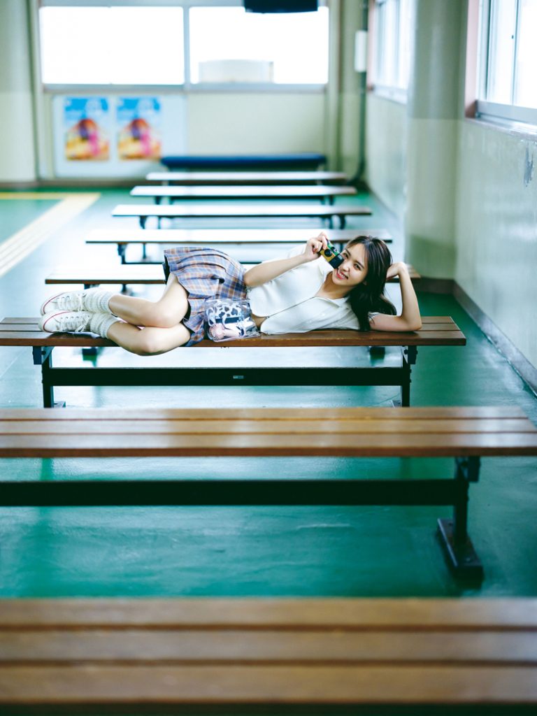 櫻坂46・小林由依の2nd写真集(タイトル未定/講談社)より