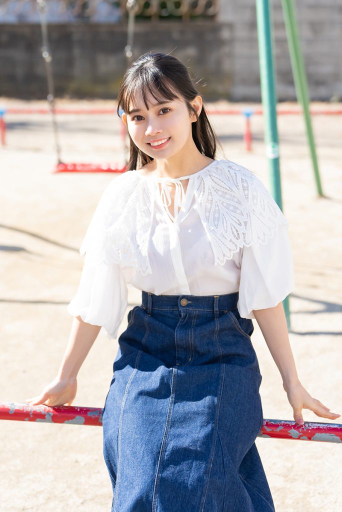 「#ババババンビ」近藤沙瑛子「EX大衆デジタル写真集:43 近藤沙瑛子『すみれが咲いた。』」