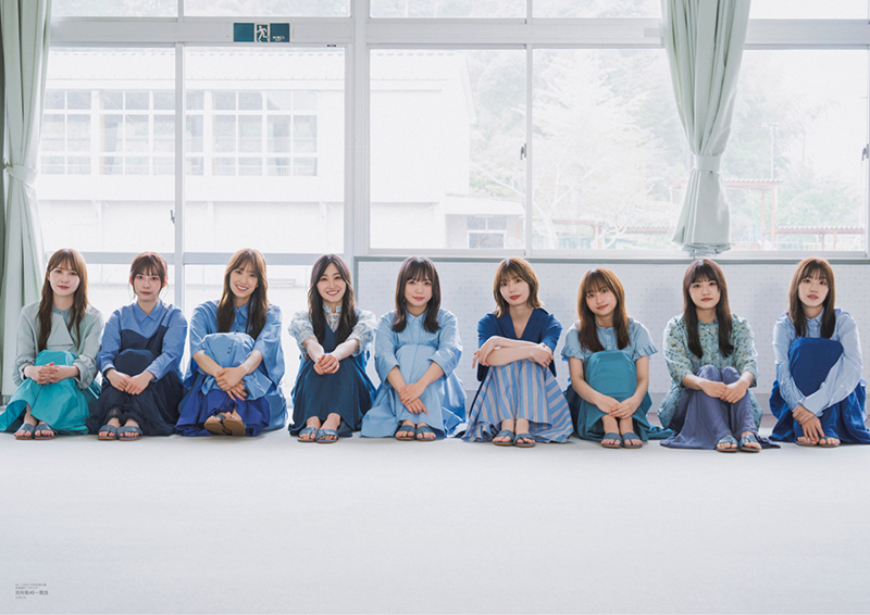 「B.L.T.2023年7月号」別冊付録:日向坂46 一期生両面超ビッグポスター(裏)