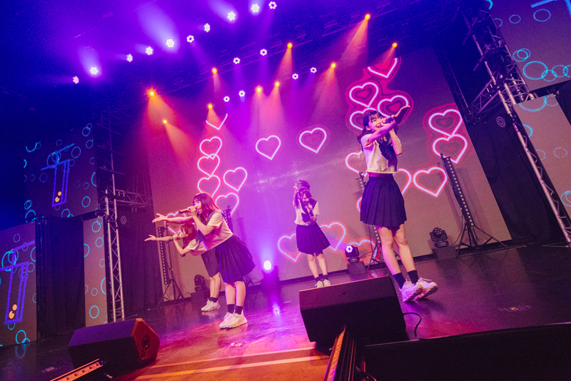東京・白金高輪SELENE b2で2ndワンマンライブを開催したフューチャーサイダー／PHOTO：ワタナベタイシ