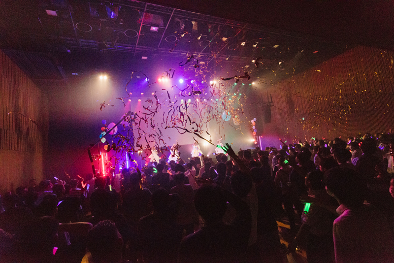 フューチャーサイダーが1st Anniversary OnemanLIVEを開催／Photo: ワタナベタイシ