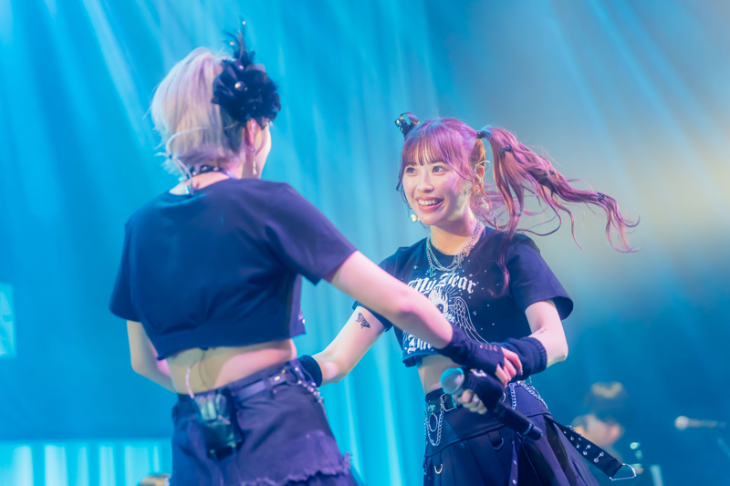 MyDearDalin'がフルバンドセットでの単独公演を行った／Photo：ポテ ヤマムラ