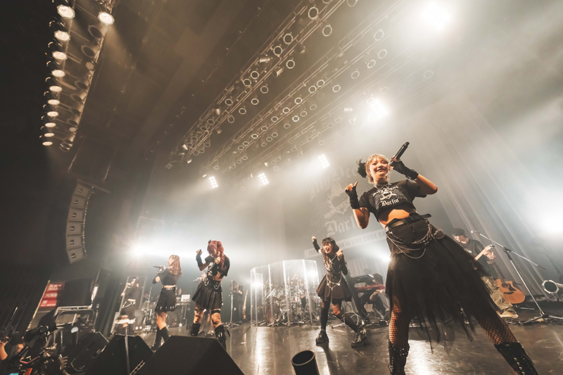 MyDearDalin'がフルバンドセットでの単独公演を行った／Photo：ポテ ヤマムラ