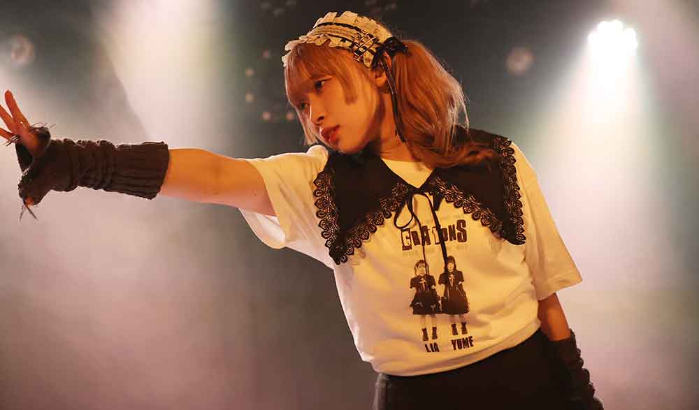 「CRAYONS 定期公演 Vol.11 1ST Anniversary」より