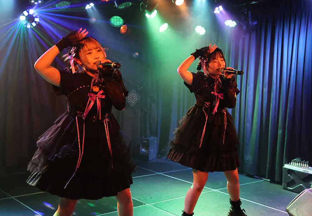 「CRAYONS<クレヨンズ>定期公演Vol.12」より