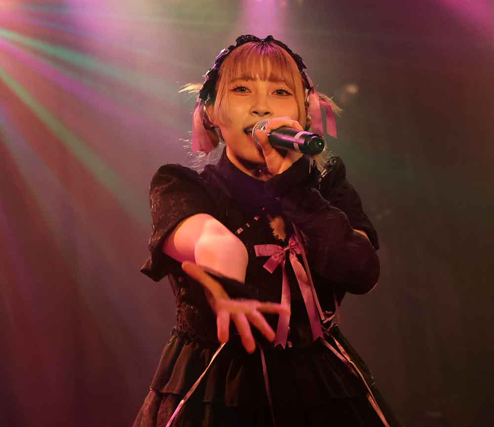 「CRAYONS<クレヨンズ>定期公演Vol.12」より