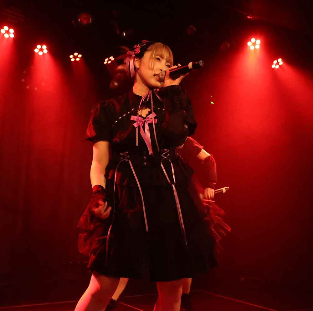 「CRAYONS<クレヨンズ>定期公演Vol.12」より