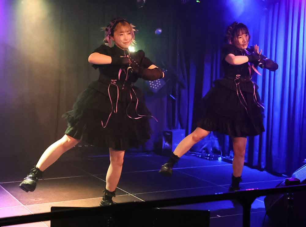 「CRAYONS<クレヨンズ>定期公演Vol.12」より