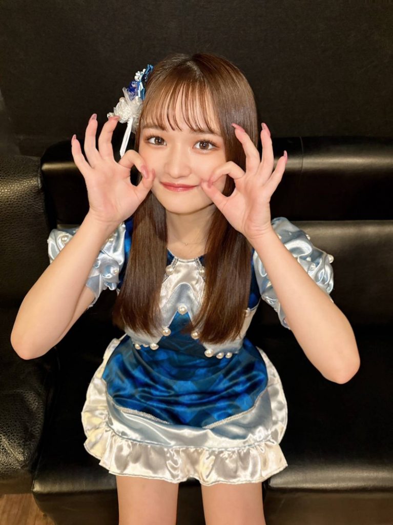 ユメオイ少女のリーダーで、白色担当、あんなこと加藤安那