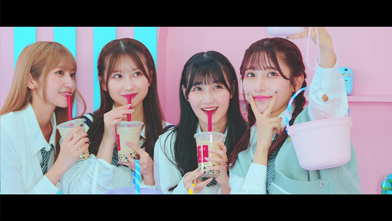 HKT48 17thシングル「バケツを被れ!」MVより