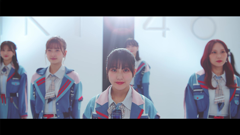 HKT48 17thシングル「バケツを被れ!」MVより