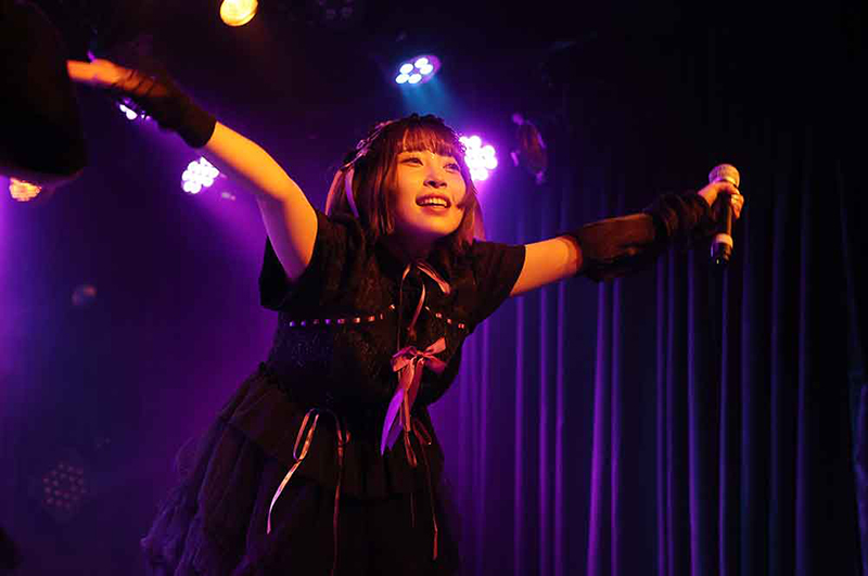 「CRAYONS<クレヨンズ>定期公演Vol.13」より
