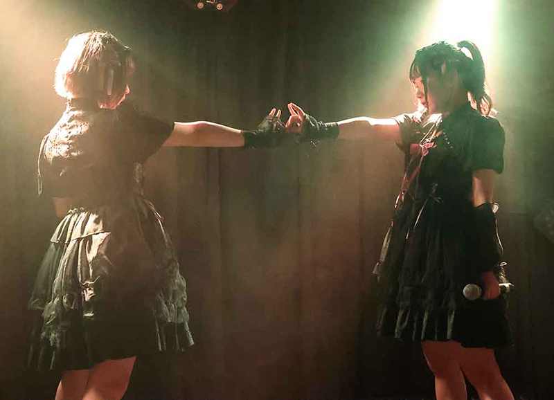 「CRAYONS<クレヨンズ>定期公演Vol.13」より