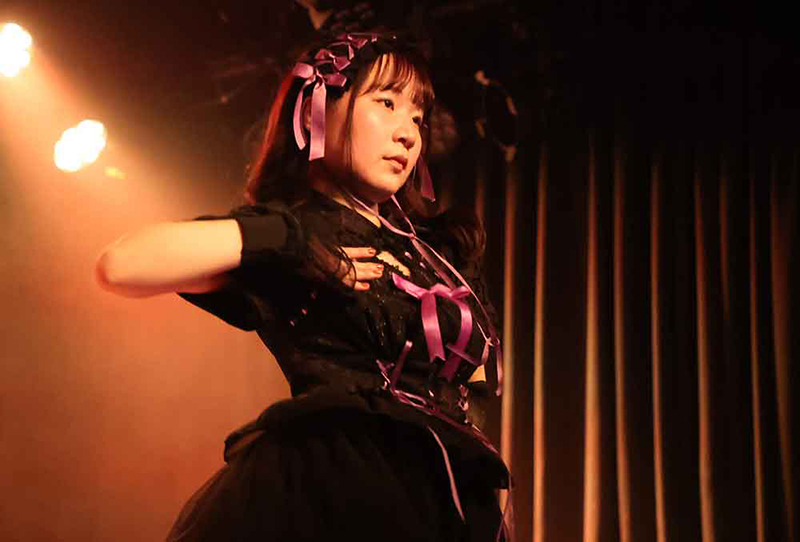 「CRAYONS<クレヨンズ>定期公演Vol.14」より