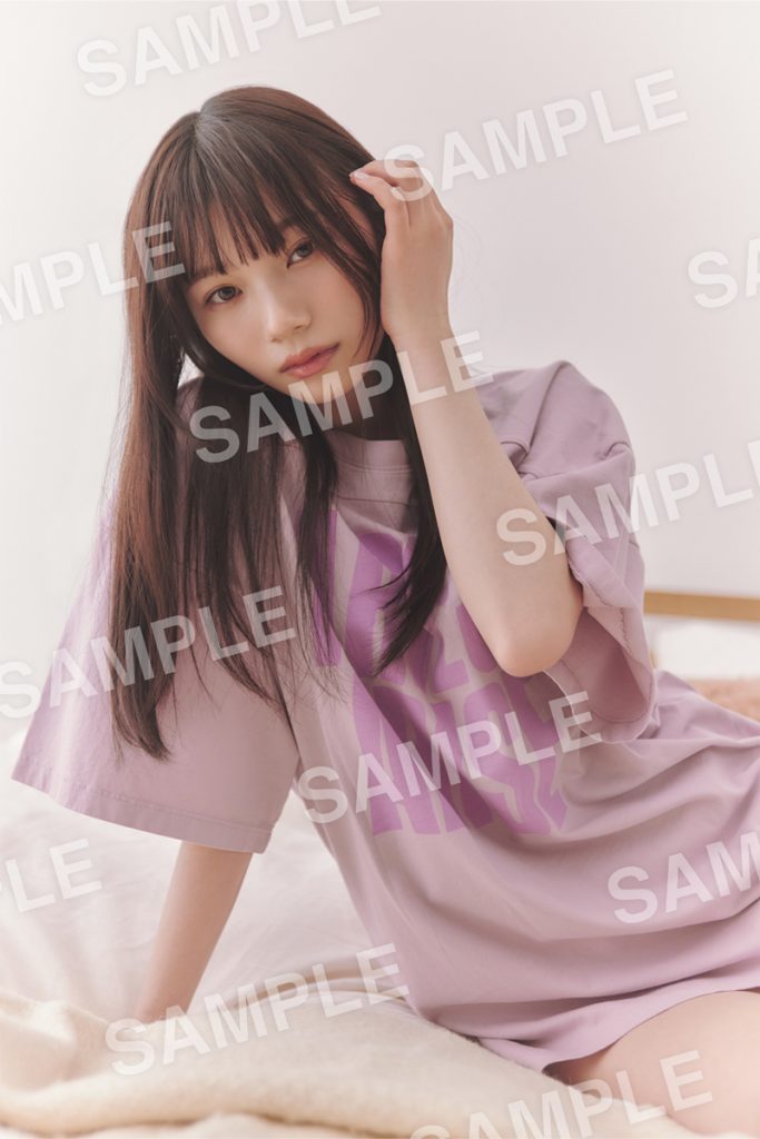 乃木坂5期生写真集『あの頃、乃木坂にいた』より封入特典ポスター:岡本姫奈