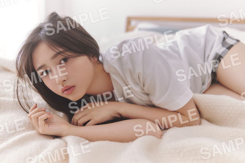 乃木坂5期生写真集『あの頃、乃木坂にいた』より封入特典ポスター:井上和