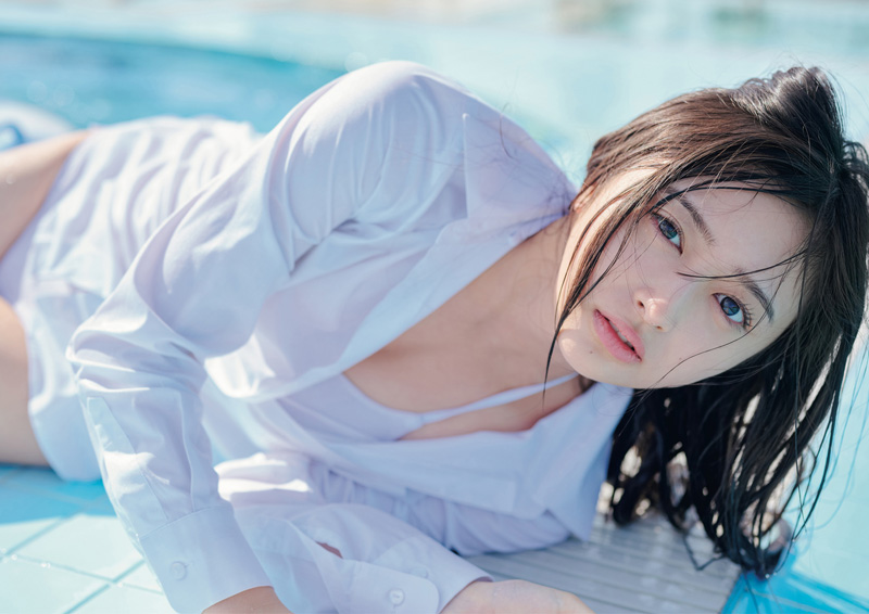 「乃木坂46 5期生写真集『あの頃、乃木坂にいた』」より