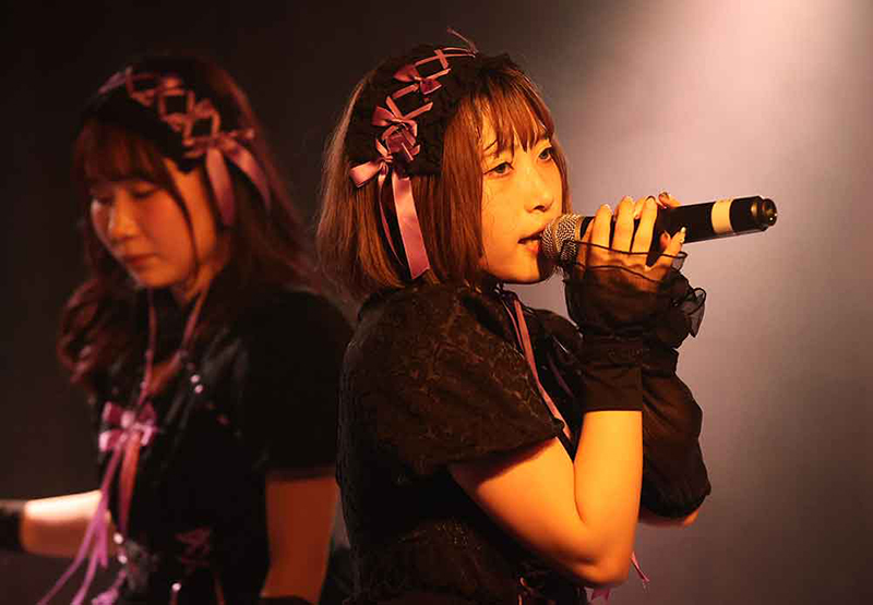 「CRAYONS<クレヨンズ>定期公演Vol.14」より