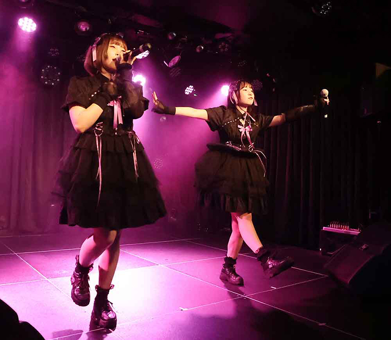 「CRAYONS<クレヨンズ>定期公演Vol.14」より