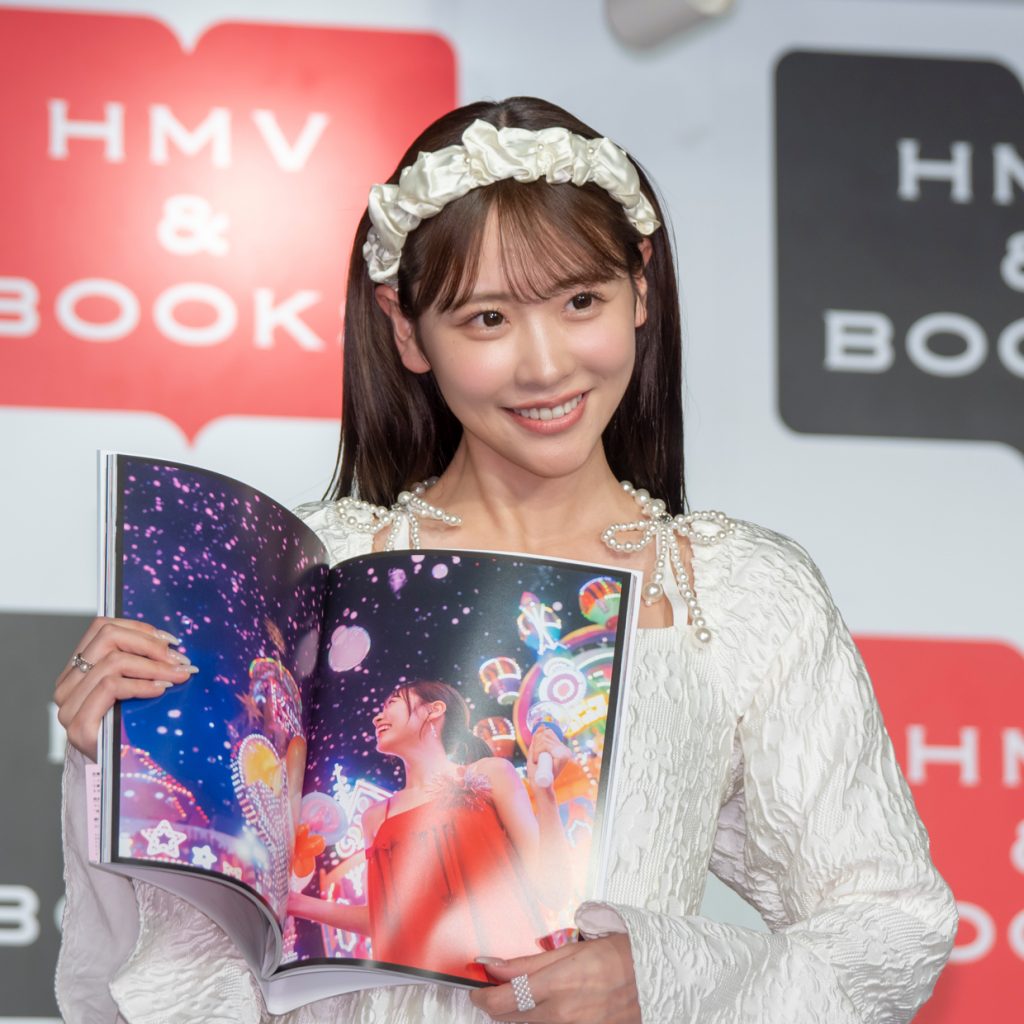 櫻井優衣1st写真集「YUi」(光文社)発売記念イベント取材会より