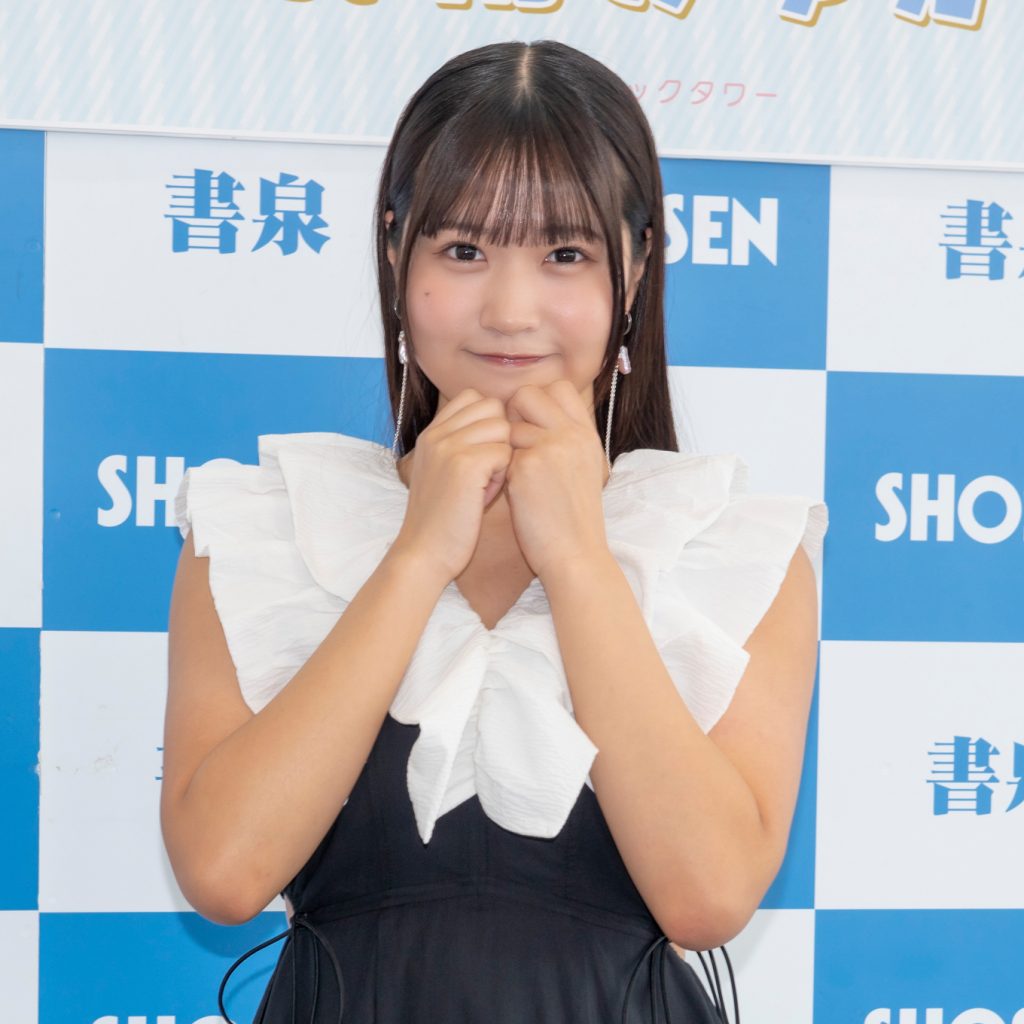 「南みゆかカレンダーブック2024.04~2025.03」発売記念取材会より