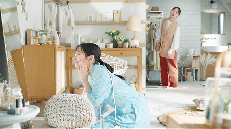 吉岡里帆が出演する「ディーアップ マスカラ&アイライナー」新TVCM