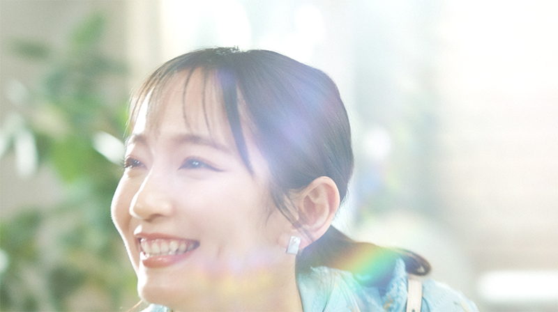 吉岡里帆が出演する「ディーアップ マスカラ&アイライナー」新TVCM
