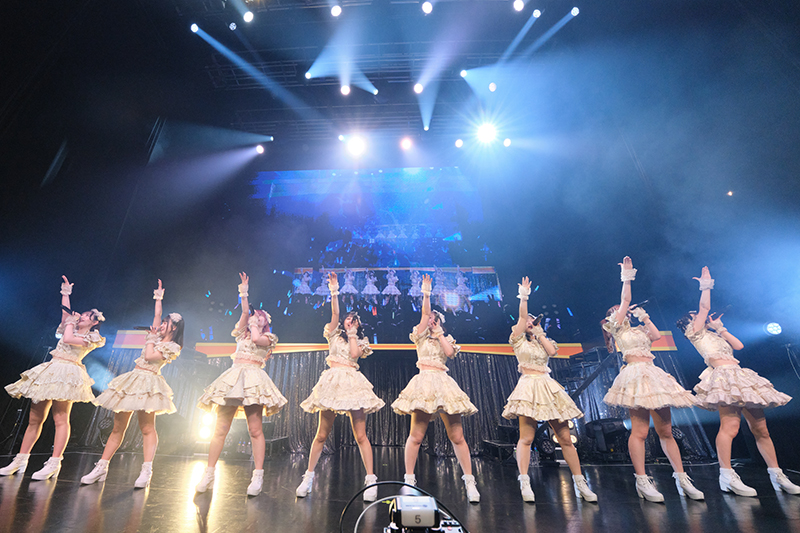 テラス×テラス「3rd Anniversary Tour FINAL~世界で一番幸せになろうね~」より