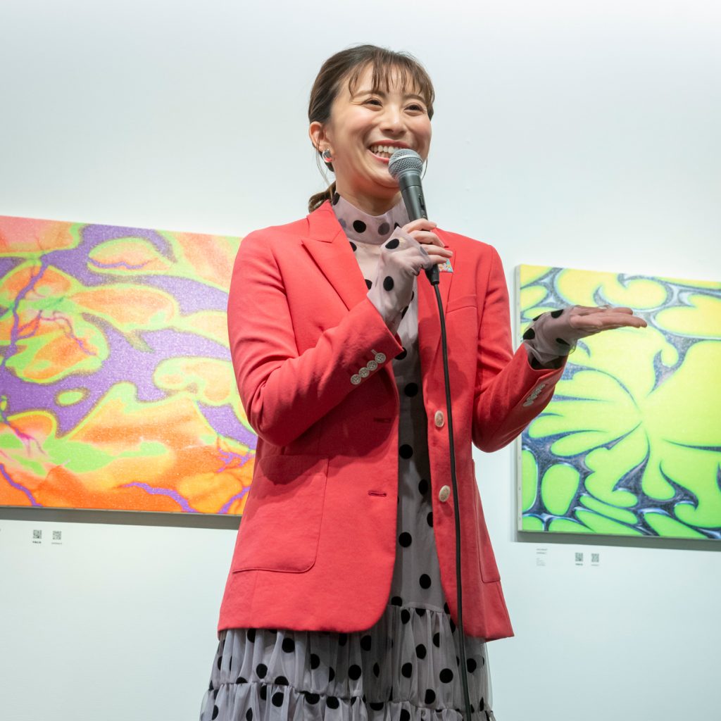 山本雪乃アナ初エッセイ「ホップ!ステーップ!ピンク!-山本雪乃ができるまで-」発売記念取材会より