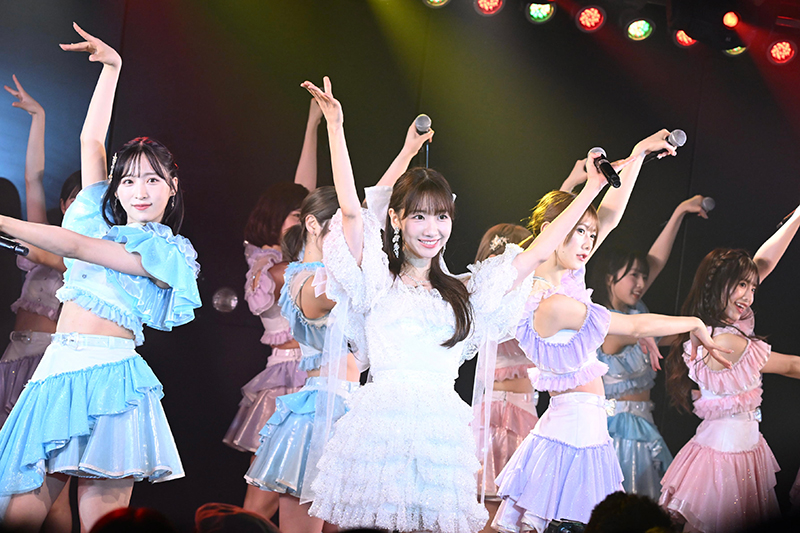 「AKB48柏木由紀卒業公演」より