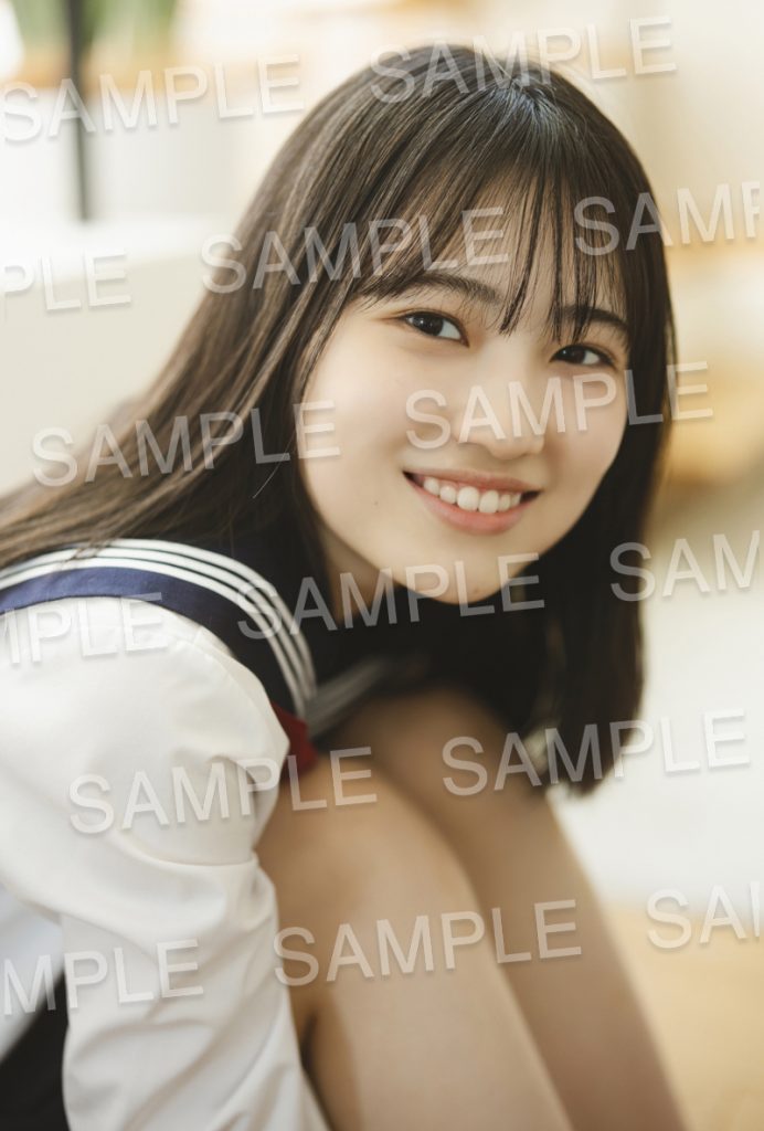 櫻坂46・的野美青「BUBKA6月号」HMV&BOOKS online特典ポストカード