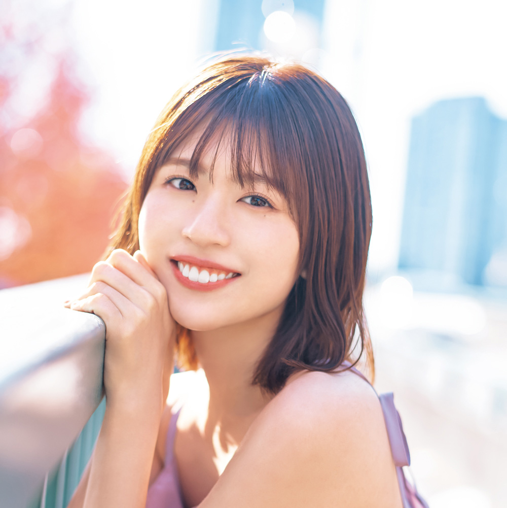 日向坂46松田好花『週刊少年マガジン』表紙を飾る！1st写真集より貴重