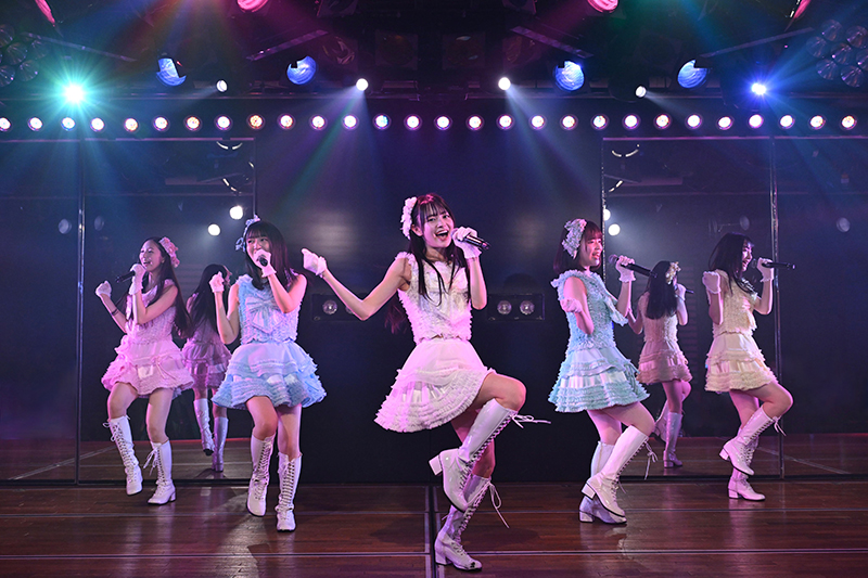 AKB48「ただいま 恋愛中」公演より