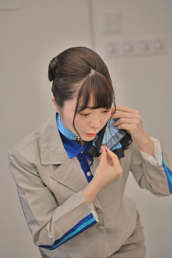 グラビアアイドル星那美月DVD「一目惚れフライト~ドジでHなCAに恋をしちゃいました!~」より