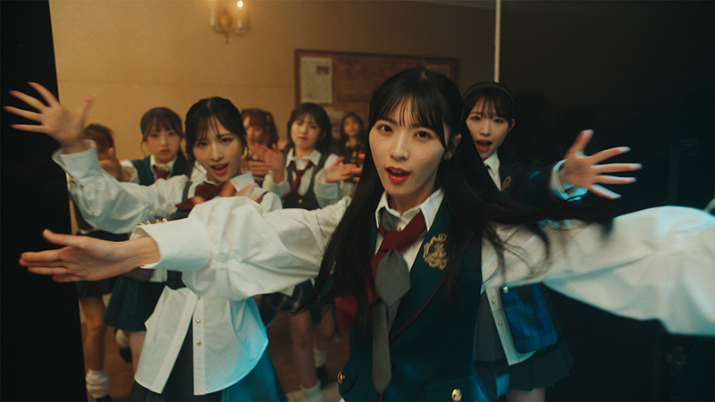AKB48 64thシングル『恋 詰んじゃった』MVより
