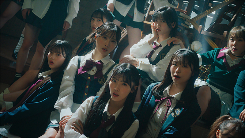 AKB48 64thシングル『恋 詰んじゃった』MVより