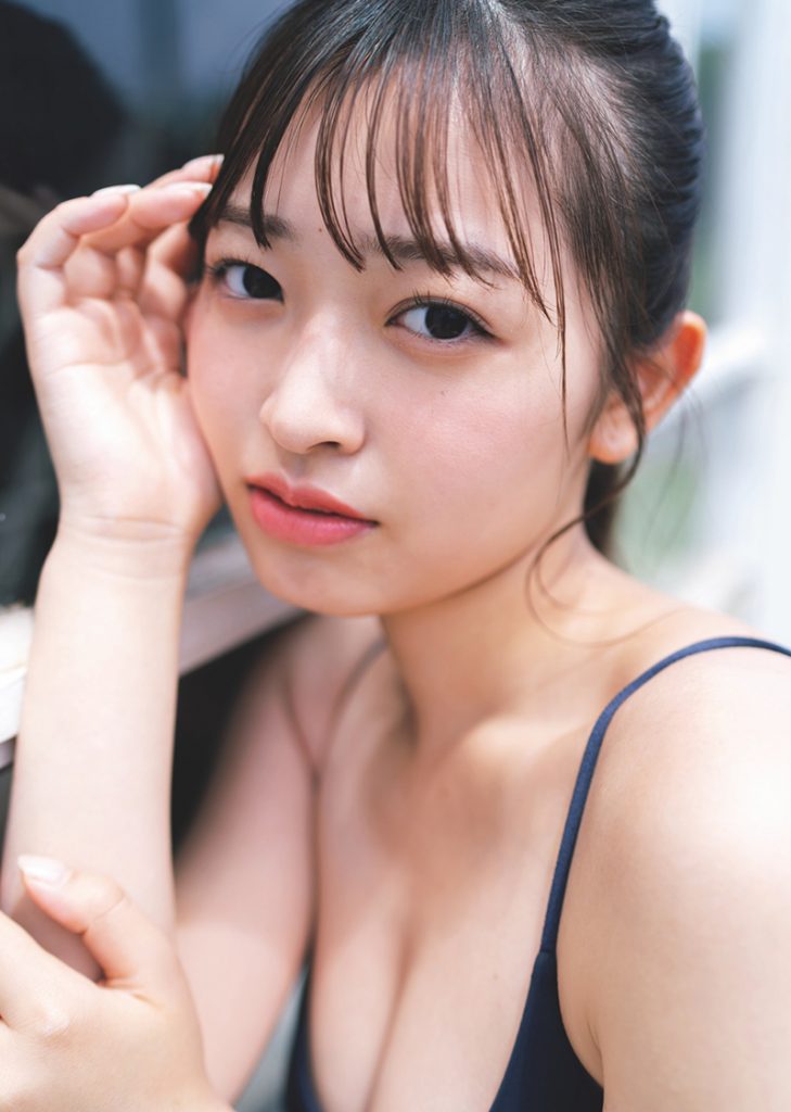 『週刊プレイボーイ30&31号』に登場している黒江こはる