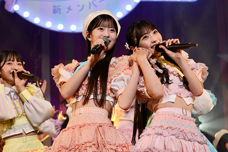 「AKB48 17期生昇格記念LIVE!新メンバーあいさつまわり ~私たち、AKB48です~」より