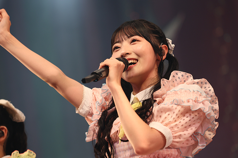 「AKB48 17期生昇格記念LIVE!新メンバーあいさつまわり ~私たち、AKB48です~」より