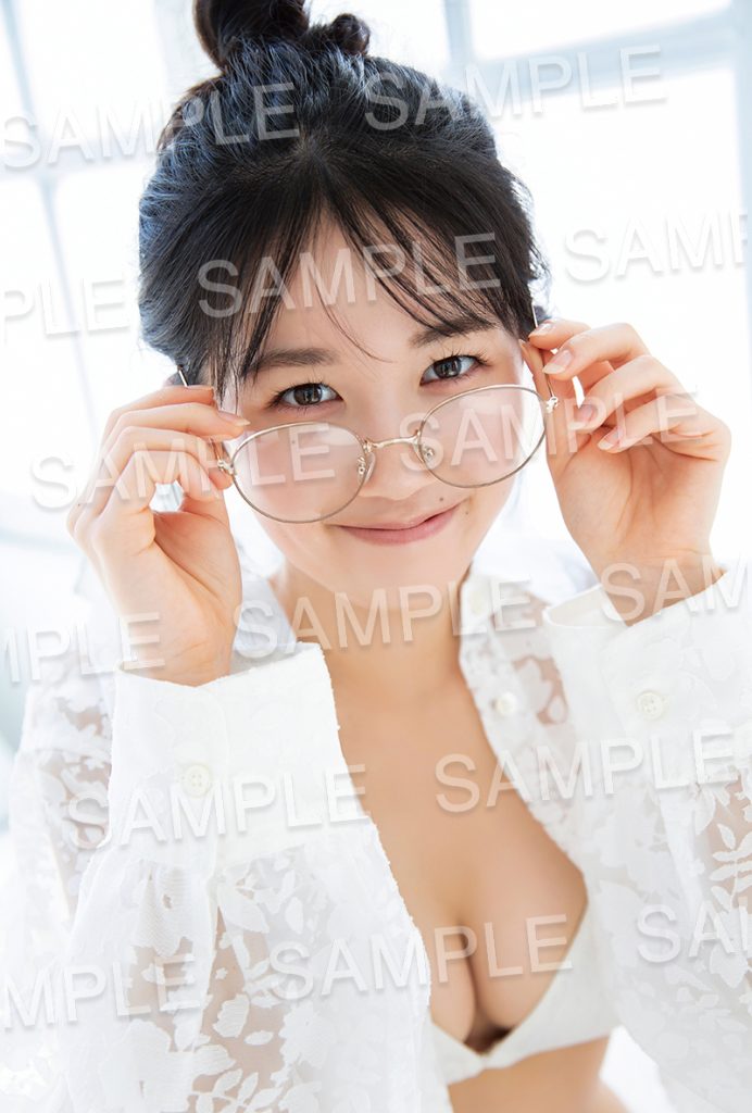 『BUBKA9月号』セブンネットショッピング限定特典ポストカード:AKB48正鋳真優