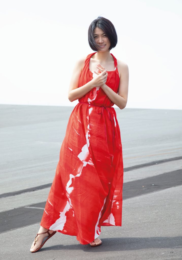 「デジタル原色美女図鑑 瀧内公美 noble」