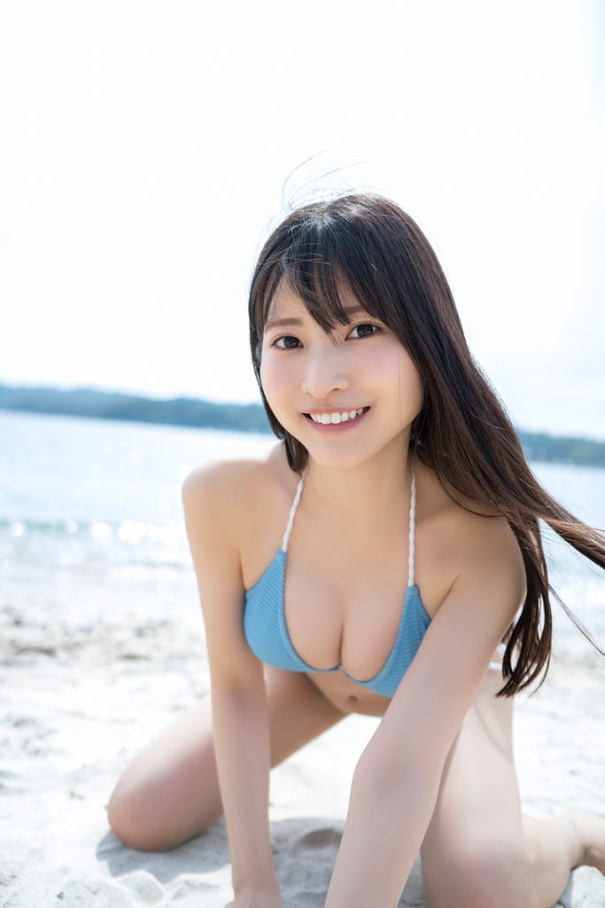 「#ババババンビ」小鳥遊るい1st写真集より