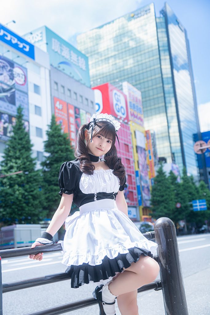 「#ババババンビ」小鳥遊るい1st写真集より