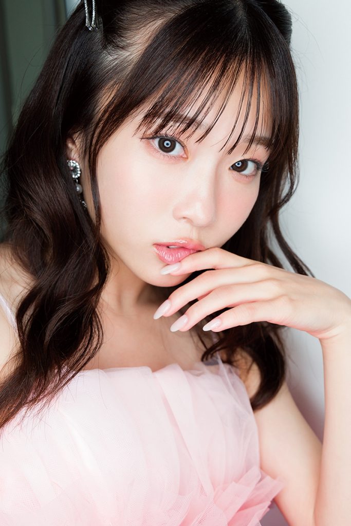 「#ババババンビ」岸みゆ1st写真集『tinto(ティント)』
