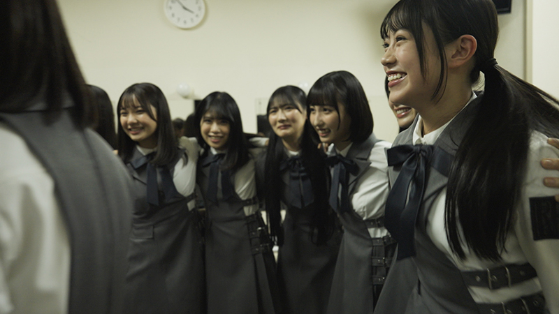 ドコモの映像配信サービス「Lemino」にて配信される『Documentary of another IDOL3.0「#4」』より、メジャーデビュー決定に飛び跳ねて喜ぶ鈴野みお(旧活動名:リンリン)