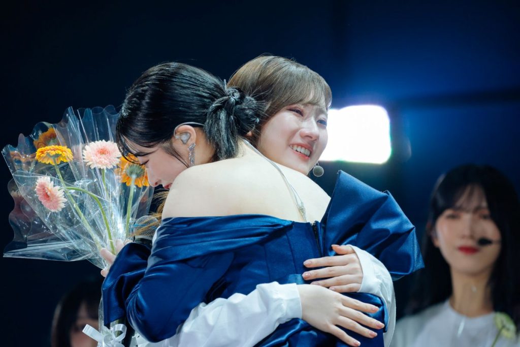 櫻坂46『10th Single BACKS LIVE!!』、齋藤冬優花卒業セレモニーより