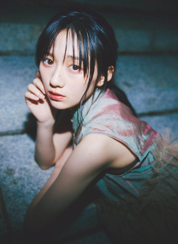 『週刊プレイボーイ52&53号』に登場している乃木坂46川﨑桜