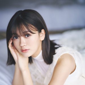 “初選抜”の乃木坂46奥田いろは『週プレ』で透明感あふれるグラビア